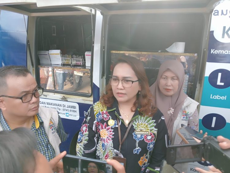 BPOM Jambi Periksa Makanan di Pasar Bedug Masjid Al-Muhajirin, Pastikan Aman Dikonsumsi