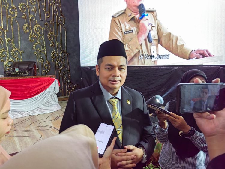 Ketua DPRD Kota Jambi Apresiasi Penutupan Pos Retribusi Parkir di Kawasan Pasar