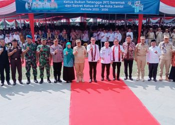 Pelantikan Serentak Ketua RT se-Kota Jambi Curi Perhatian Nasional, Wamendagri Bima Arya: Ini Sejarah, Ini Inspirasi