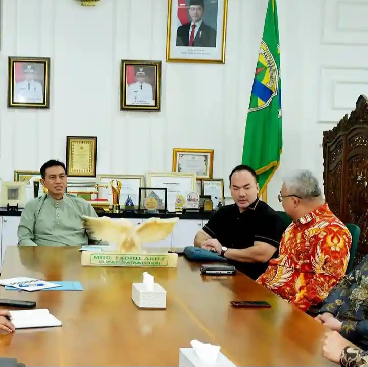 Bupati Batanghari Terima Audiensi Perusahaan Cina, Bahas Kerja Sama Energi