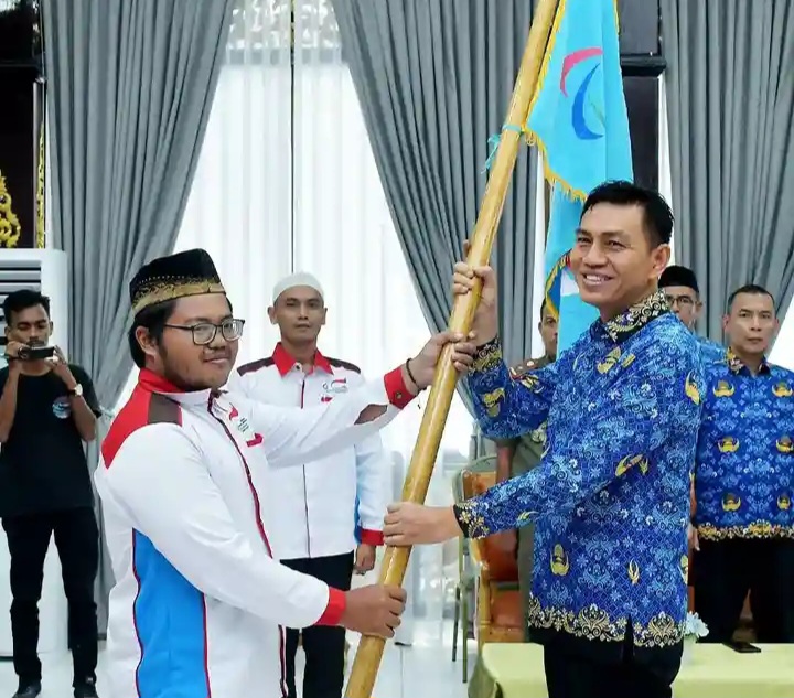 Bupati Batang Hari Kukuhkan Pengurus NPCI Periode 2025–2030, Serahkan Uang Pembinaan Atlet Berprestasi
