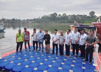 Dermaga Apung Diserahkan, Kemas Faried Dorong Pengembangan Wisata Danau Sipin