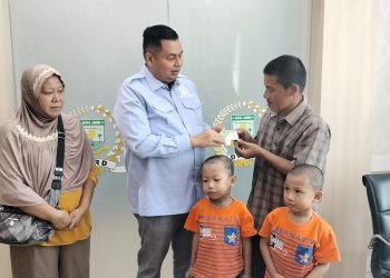 Kemas Faried Sambut Hangat Kesembuhan Rafi, Anak yang Derita Sindrom Langka