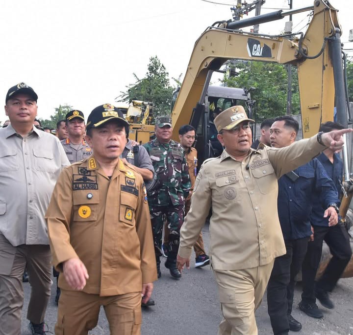 Pemkot Jambi Bongkar Lapak PKL di Jalan Orang Kayo Pingai dan Sentot Alibasya, Siapkan 986 Lapak Relokasi