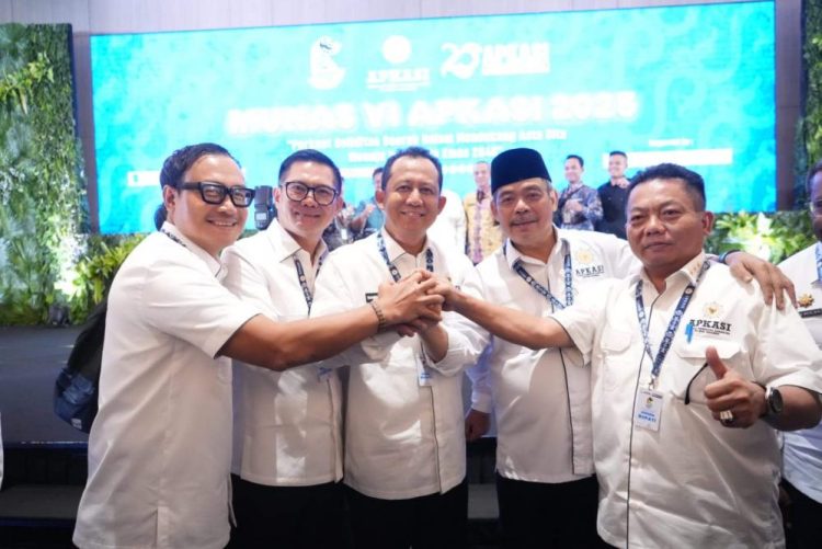 Bupati Muaro Jambi Hadiri Musyawarah Nasional Asosiasi Pemerintah Kabupaten Seluruh Indonesia (APKASI) ke VI