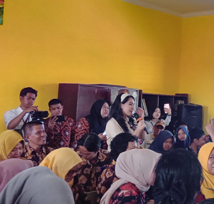 Wamendukbangga dan Pemkot Jambi Dorong Remaja Perkuat Komunikasi dengan Orang Tua, Cegah Pernikahan Dini dan Narkoba Lewat Gerakan SSK