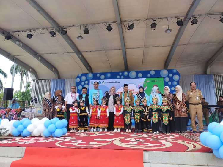 Pemkot Jambi Tekankan Pentingnya Pendidikan Anak Usia Dini Lewat Festival Sains Gelombang Sabun