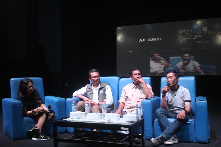 Berbagi Ruang: AJI Jambi & WWF Angkat Isu Konflik Gajah-Manusia Lewat Layar Dokumenter