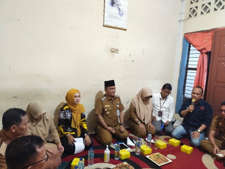 Wali Kota Jambi Serahkan Bantuan untuk Penderita HIV/AIDS, Tekankan Pentingnya Hapus Stigma Sosial