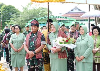Resmikan Ruang Rapat Cakra, Kapuskesad Puji Inovasi dan Kinerja RS dr. Bratanata Jambi