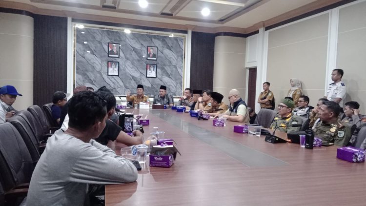 Pemkot Jambi Resmi Keluarkan Juknis Pengisian Solar Subsidi, Maulana:Agar Tepat Sasaran dan Tak Timbulkan Kemacetan
