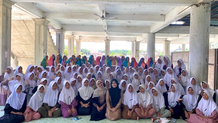 Bersama Santri, Jambi Karya Raya Bangun Negeri Lewat Karya dan Literasi