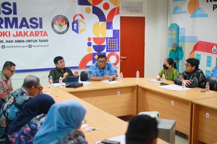 Komisi I DPRD Pelajari Cara Negara Hadir dalam Keterbukaan Informasi