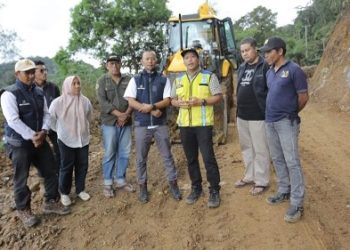 Tanggap Darurat Infrastruktur: Dinas PUTR Jambi Fokus Perbaiki Jalur Logistik Ranah Pemetik