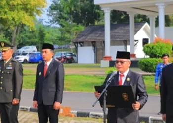 Ketua DPRD Muaro Jambi Bacakan Teks Pancasila pada Upacara Hari Lahir Pancasila 2026