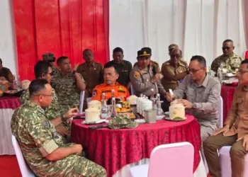 Wakil Ketua DPRD Muaro Jambi Hadiri Peninjauan Jembatan dan Sumur Bor di Sungai Bertam