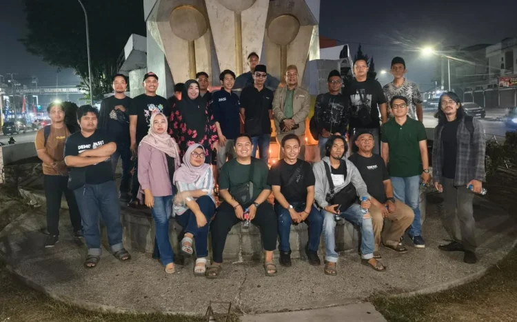 Insan Pers Jambi Gelar Doa Bersama untuk Jurnalis yang Hilang Kontak di Selat Sunda
